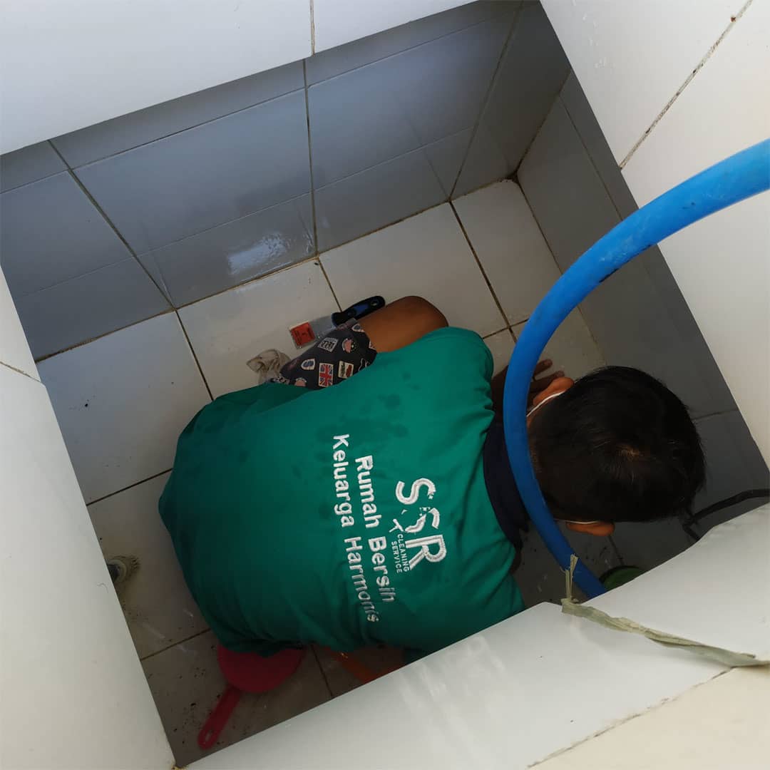 SSR Cleaning Kuras Tandon Mobile